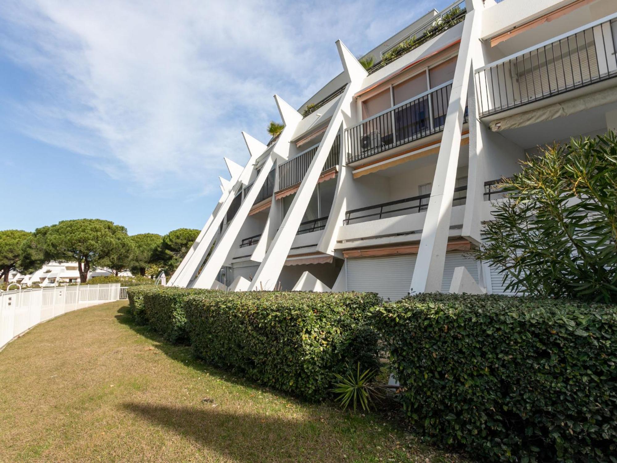 Apartment Les Flamants Roses-8 By Interhome La Grande-Motte Exterior photo